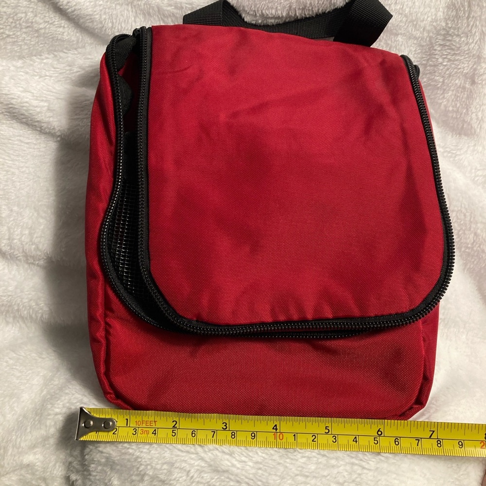 L. L. BEAN Red Toiletry Travel Bag Organizer Multiple Compartments - Picture 2 of 7
